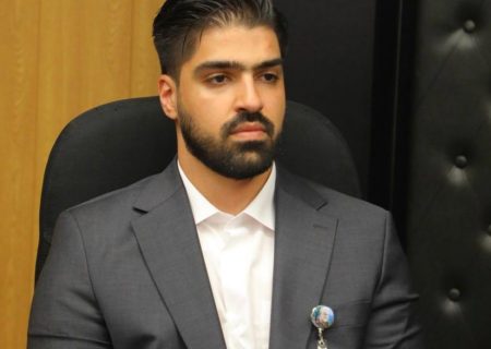 مدیر عامل جوان پتروشیمی مخازن سبز عسلویه نمونه موفق اعتماد به جوانان