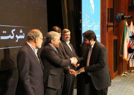 پتروشیمی‌های خراسان و فن‌آوران برنده تندیس بلورین شدند