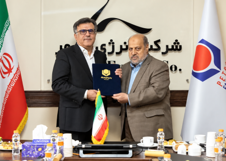 مراسم معارفه سرپرست شرکت انرژی سپهر برگزار شد