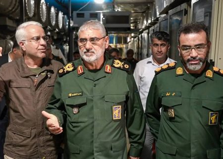 بازدید فرمانده سپاه خوزستان از پروژه‌های بازسازی فجر انرژی